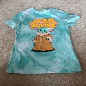 NWOT Little Boys Old Navy Baby Grogu T-Shirt!